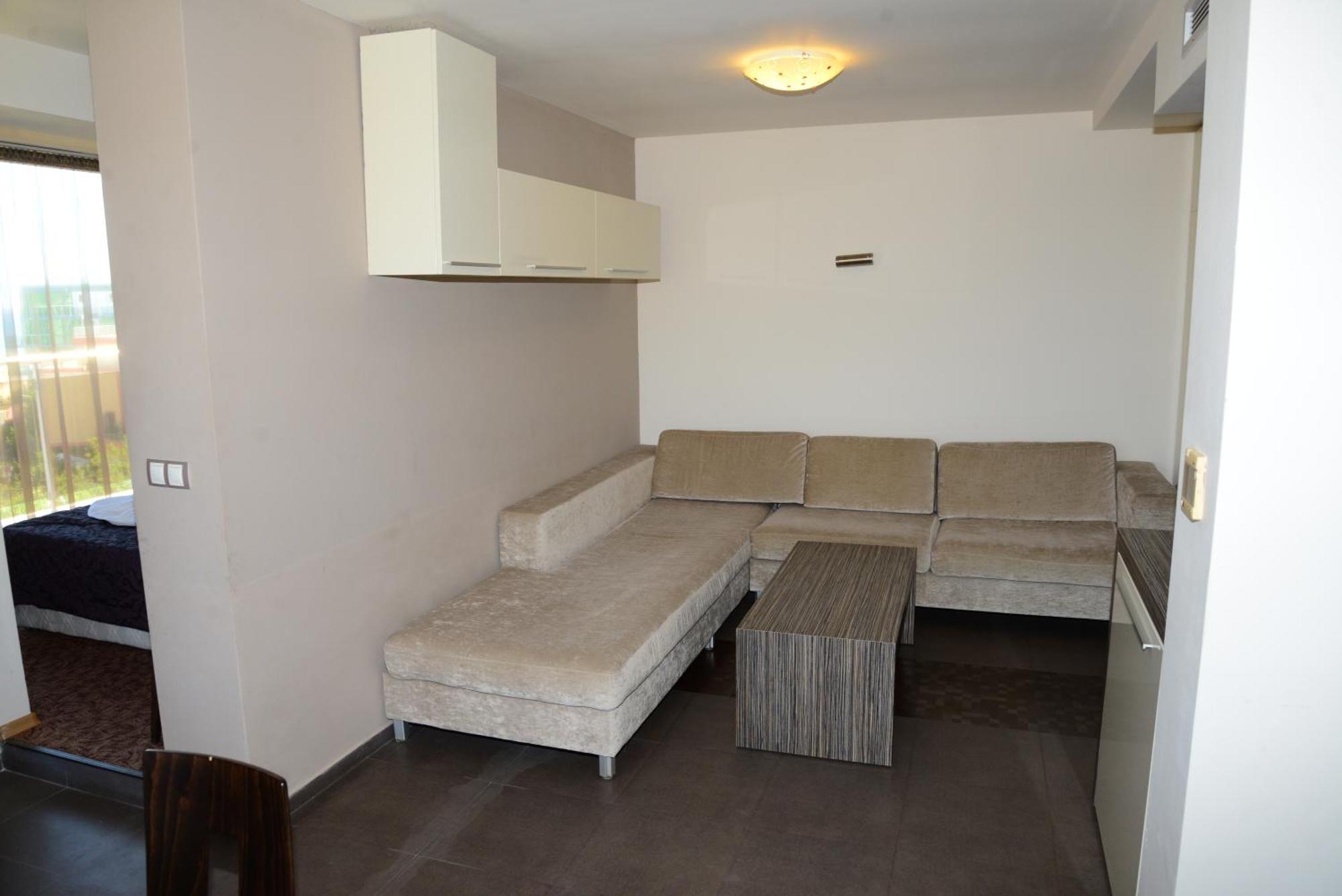 פרימורסקו North Beach Hotel מראה חיצוני תמונה