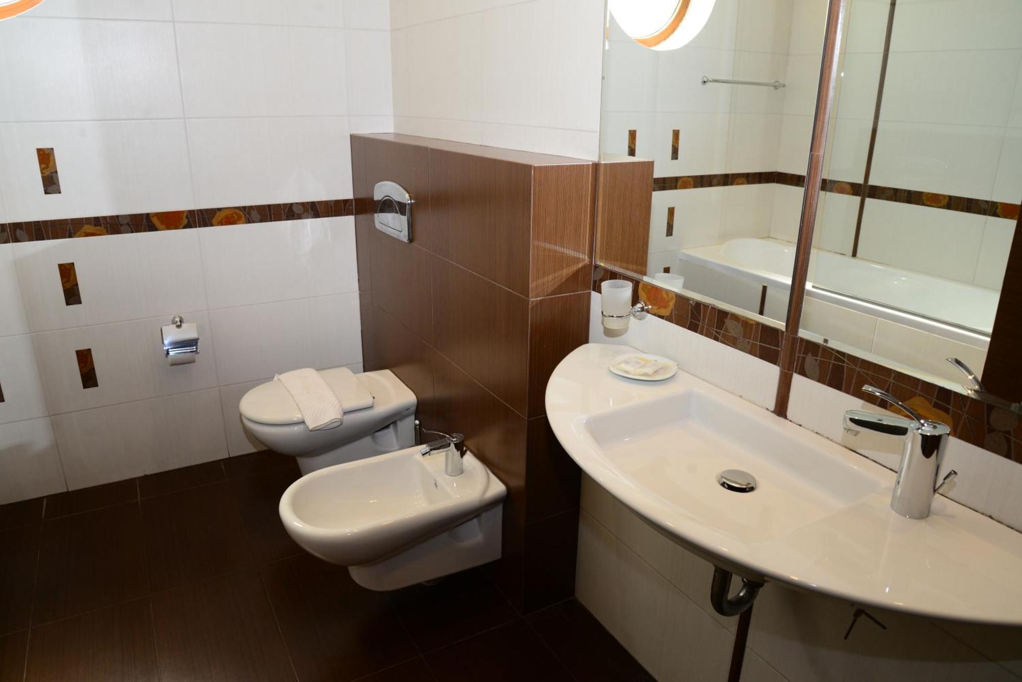 פרימורסקו North Beach Hotel מראה חיצוני תמונה