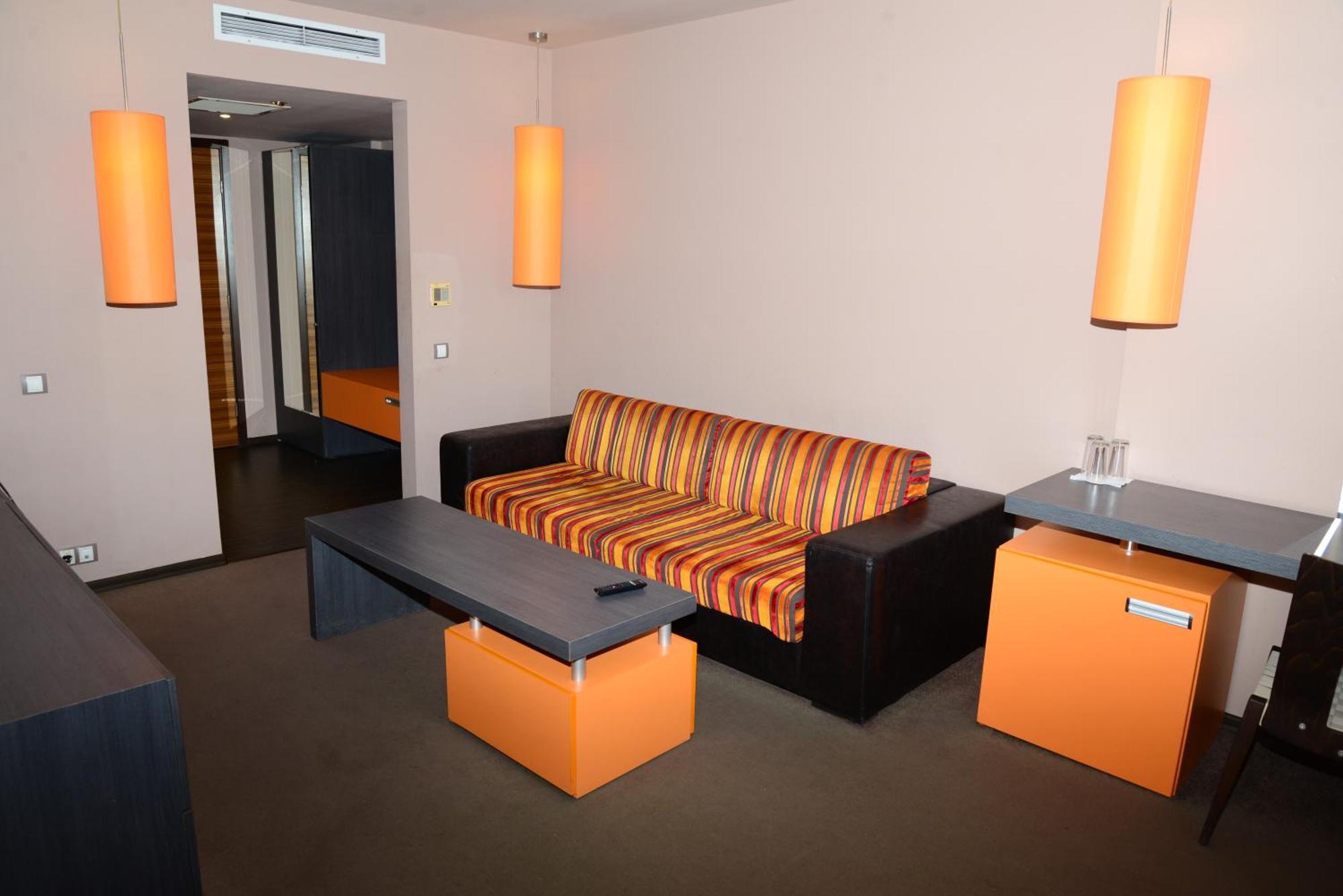 פרימורסקו North Beach Hotel מראה חיצוני תמונה