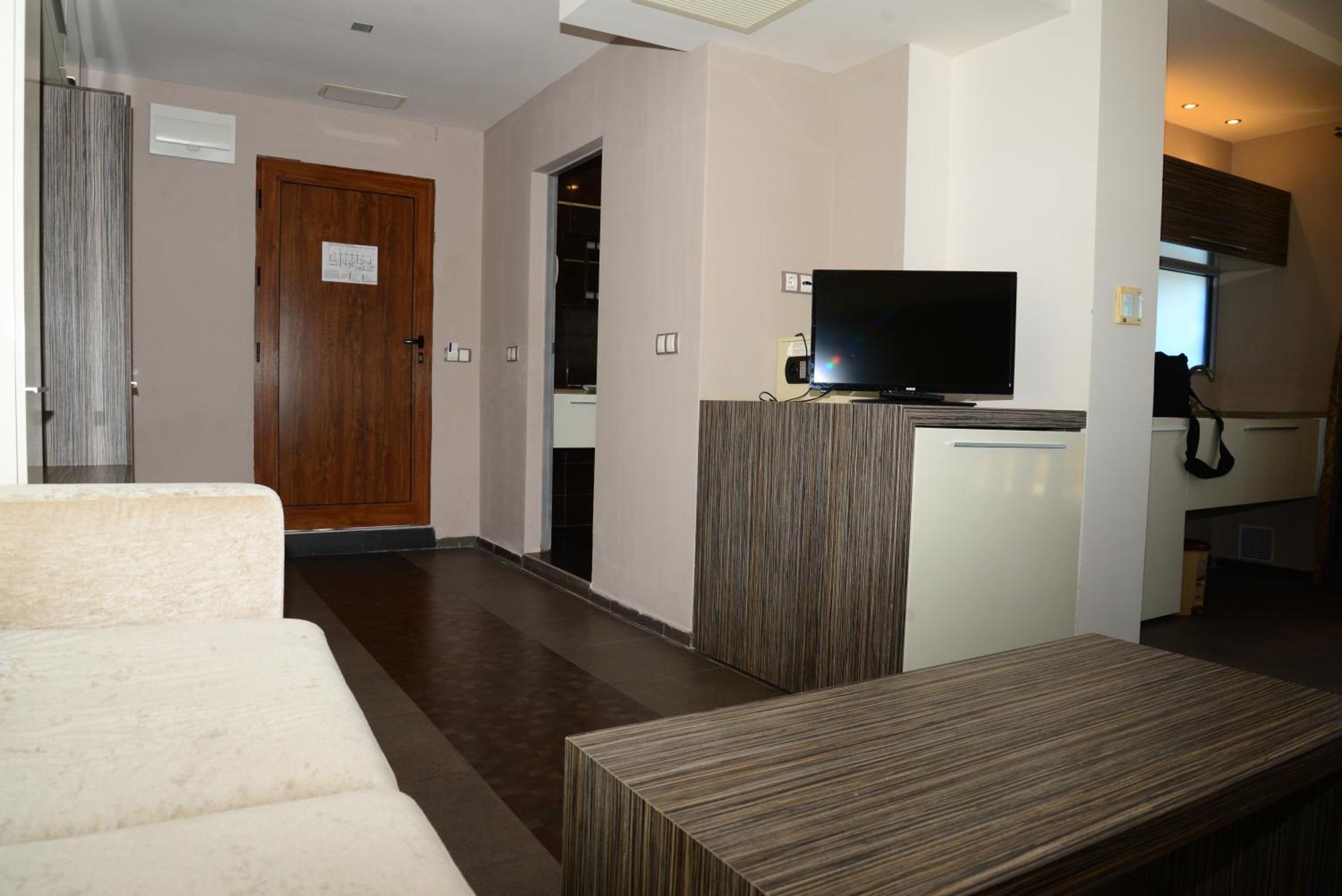 פרימורסקו North Beach Hotel מראה חיצוני תמונה