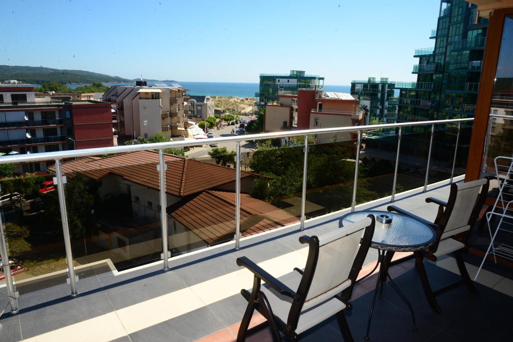פרימורסקו North Beach Hotel מראה חיצוני תמונה
