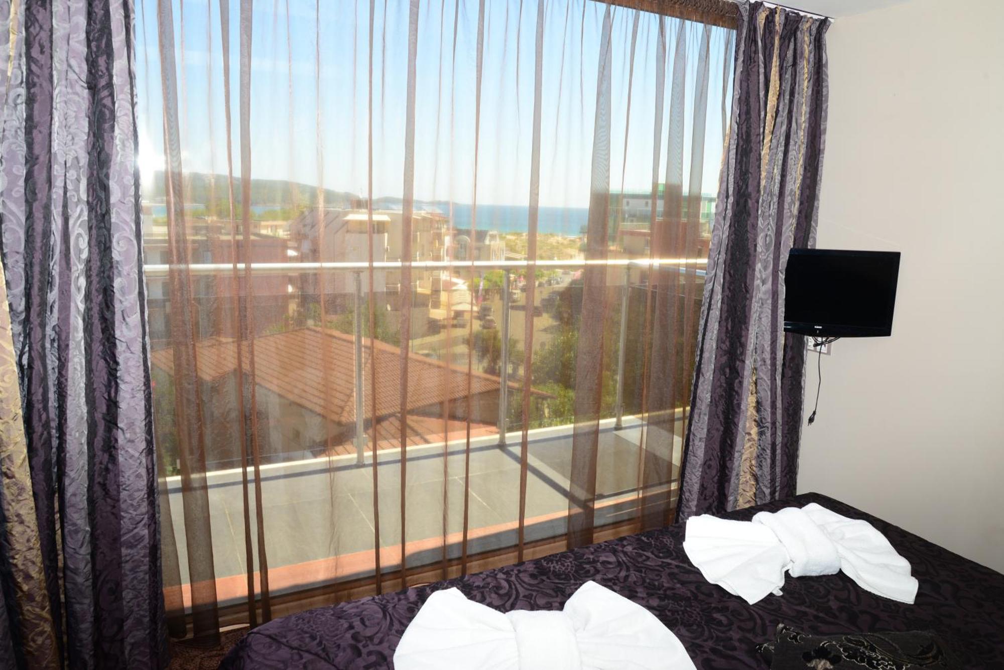פרימורסקו North Beach Hotel מראה חיצוני תמונה