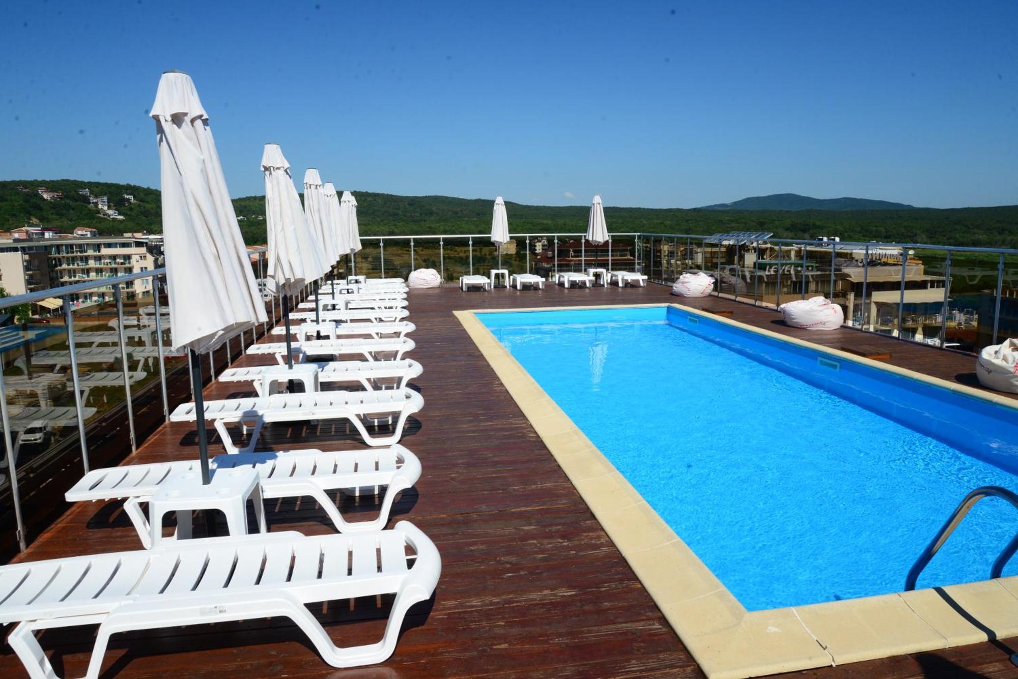 פרימורסקו North Beach Hotel מראה חיצוני תמונה
